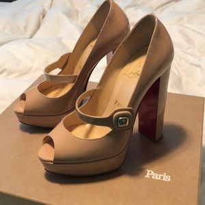 Christian Louboutin Pumps